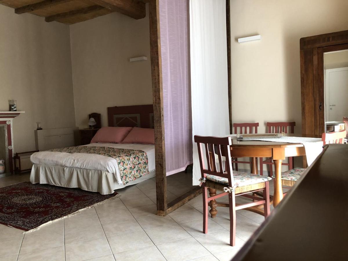 ホテル La Casa Di Pietro Cerrione エクステリア 写真