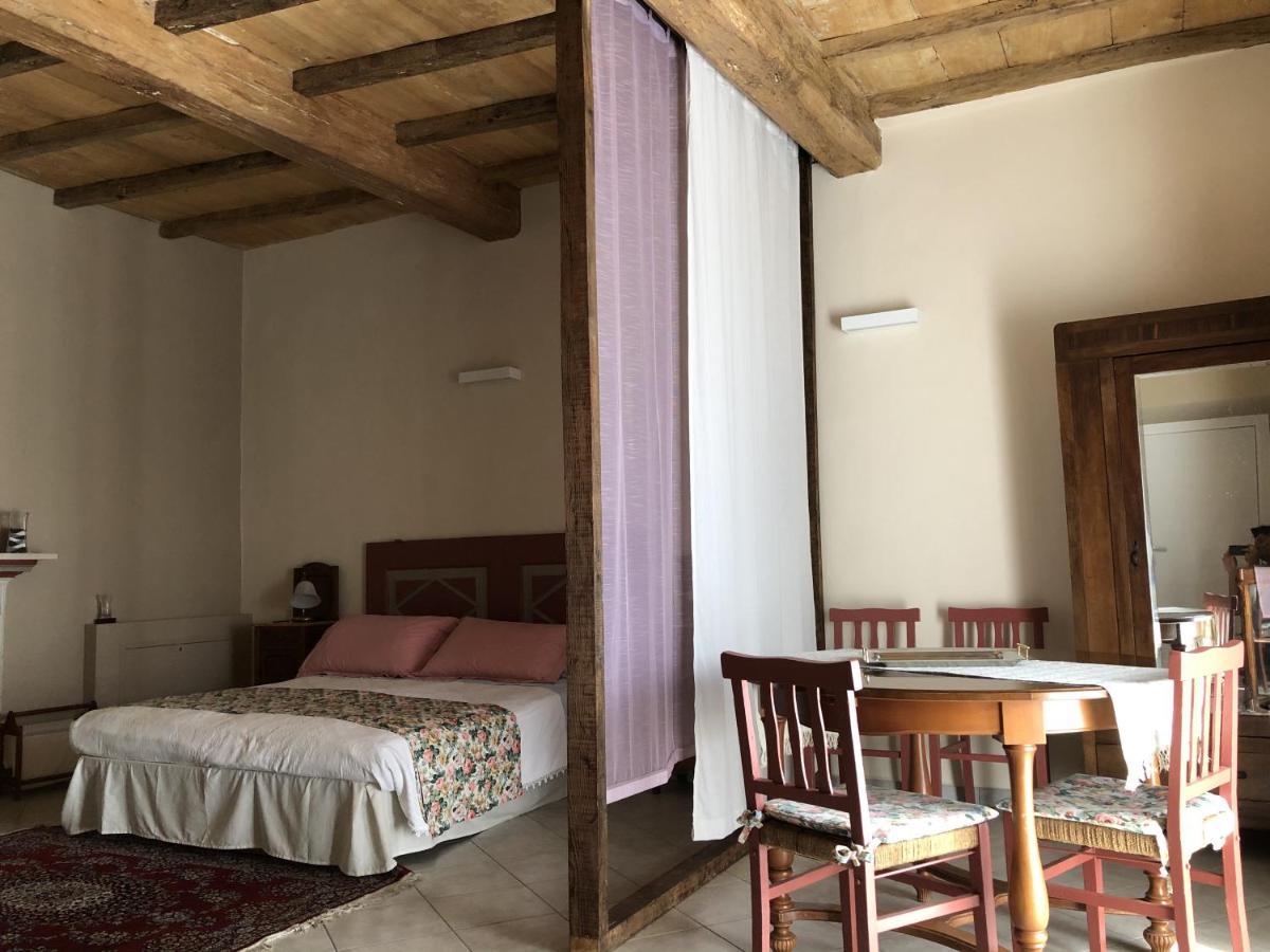 ホテル La Casa Di Pietro Cerrione エクステリア 写真