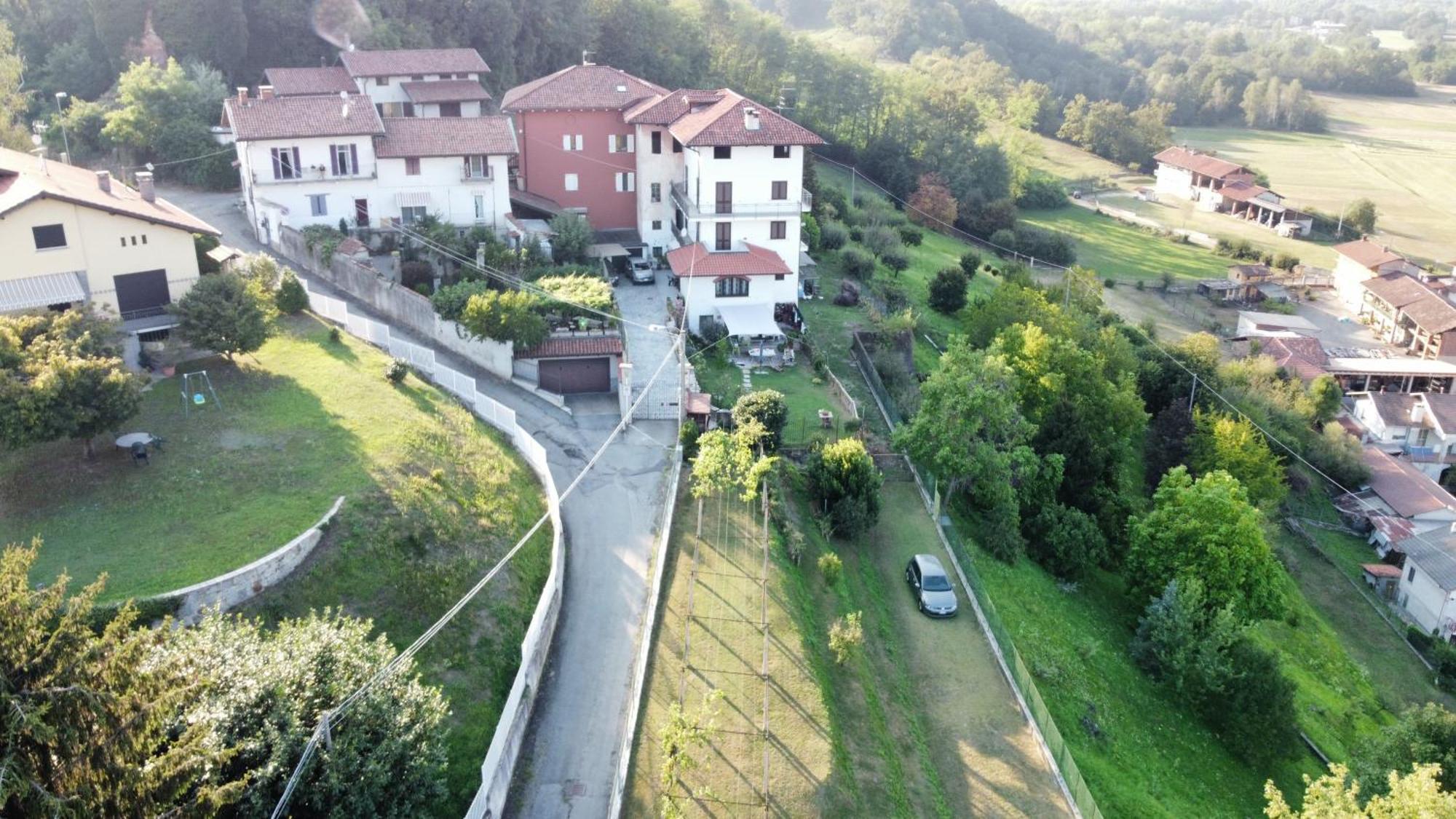 ホテル La Casa Di Pietro Cerrione エクステリア 写真