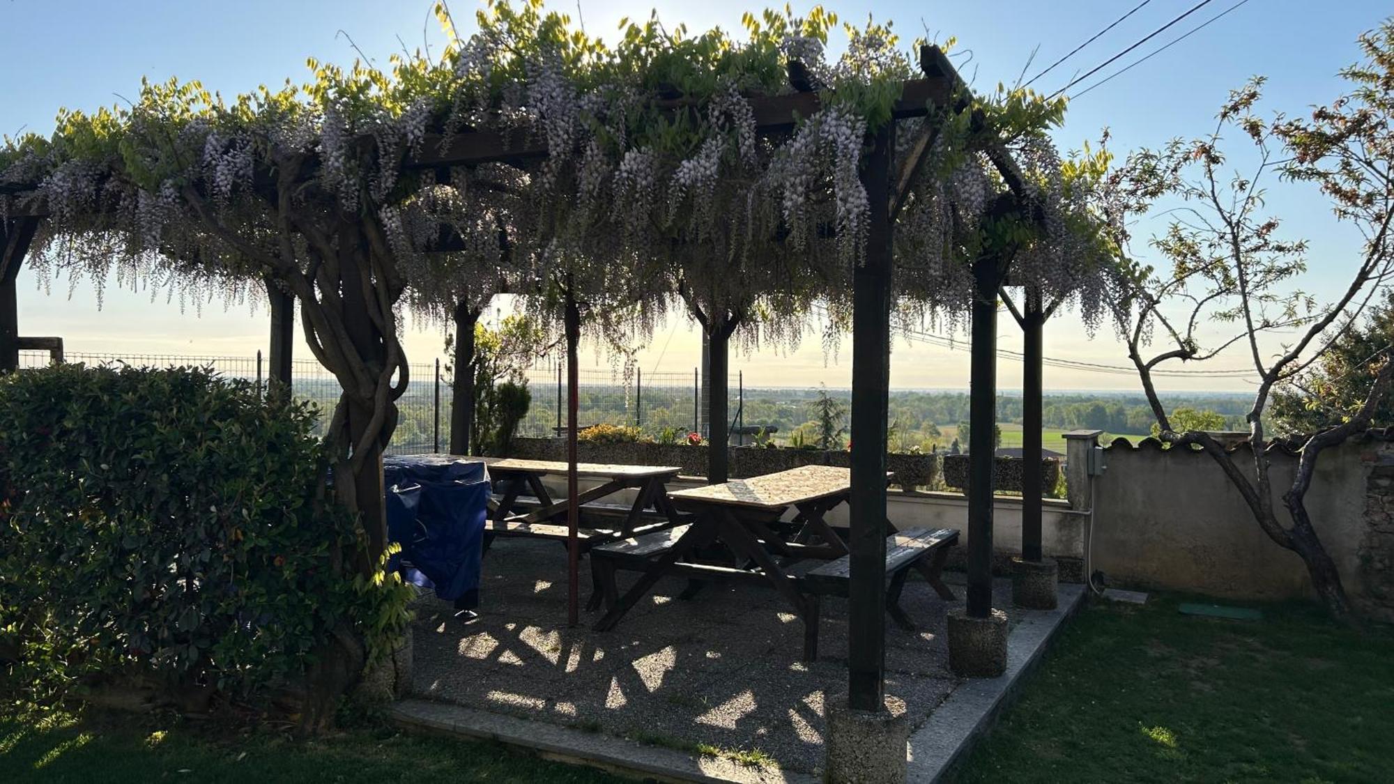 ホテル La Casa Di Pietro Cerrione エクステリア 写真